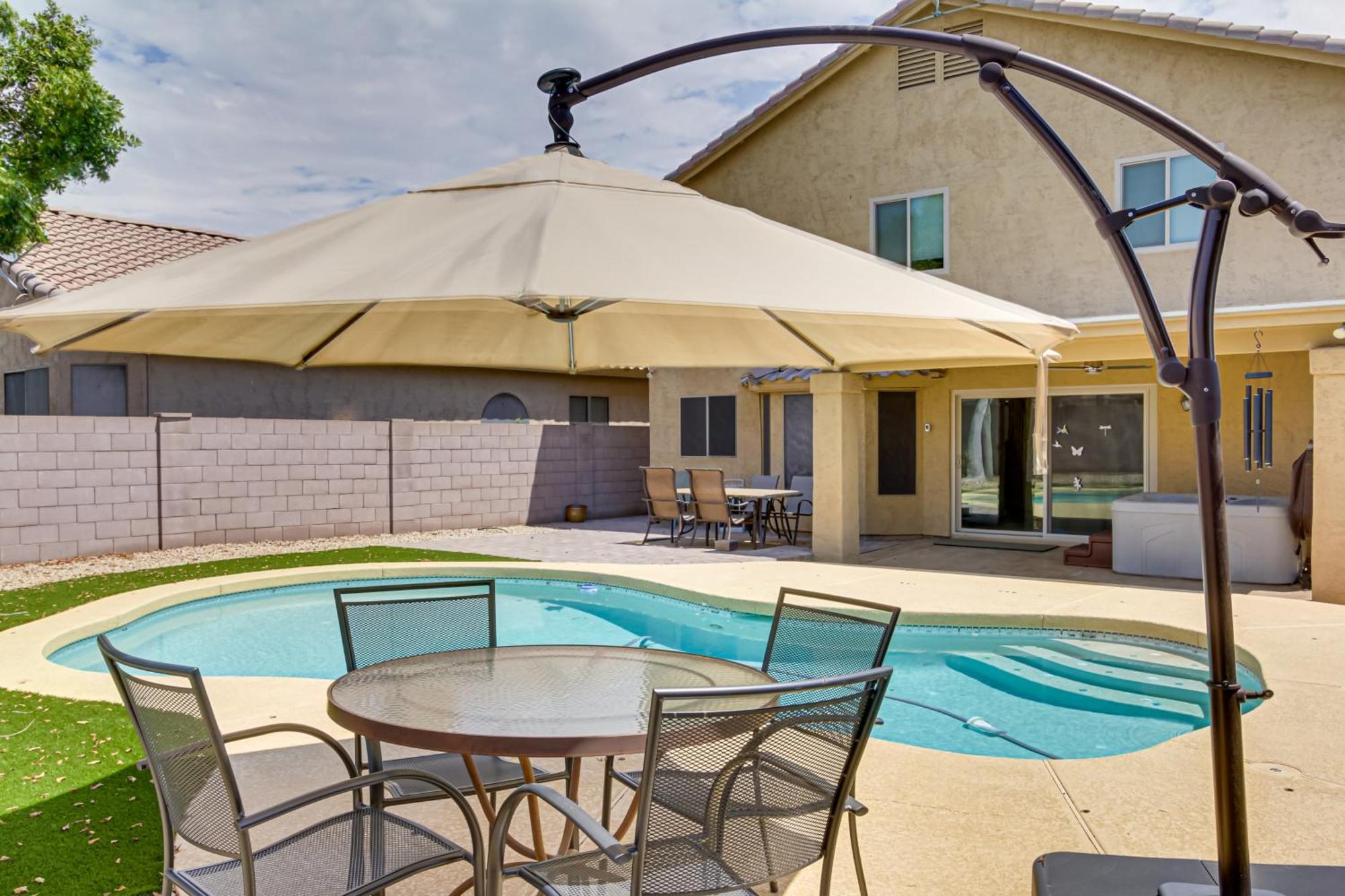 Holiday home Spacious Retreat With Outdoor Oasis! Scottsdale